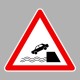 KRESZ tábla, Közúti jelzőtábla - "A" Veszélyt jelző táblák - Rakpart vagy meredek part, jobb oldalon
