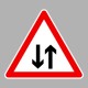 KRESZ tábla, Közúti jelzőtábla - "A" Veszélyt jelző táblák - Szembejövő forgalom